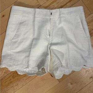 Elegant White High Waist Women's Shorts